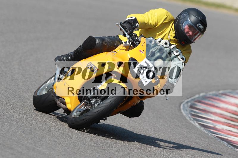 /Archiv-2022/12 22.04.2022 Discover the Bike ADR/Race 3/20